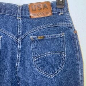 VINTAGE Chic late 80's - early 90's Denim Blue Jeans, Mom Jean, Made in USA, EUC